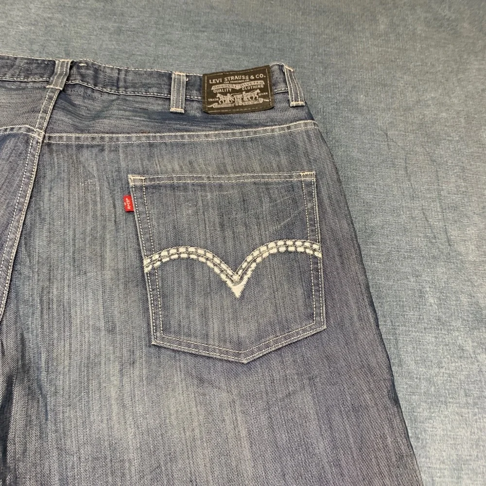 Vintage Levi's 569 The Original Jeans Mens 42x32 Blue Cotton Loose Straight Leg